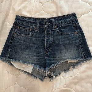 American Eagle Vintage High-Rise Shortie